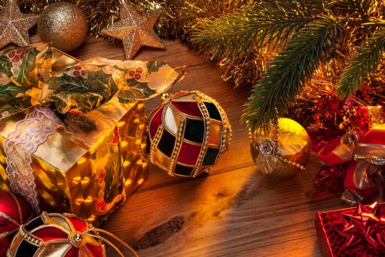 The Pause That Brings Us Home for the Holidays